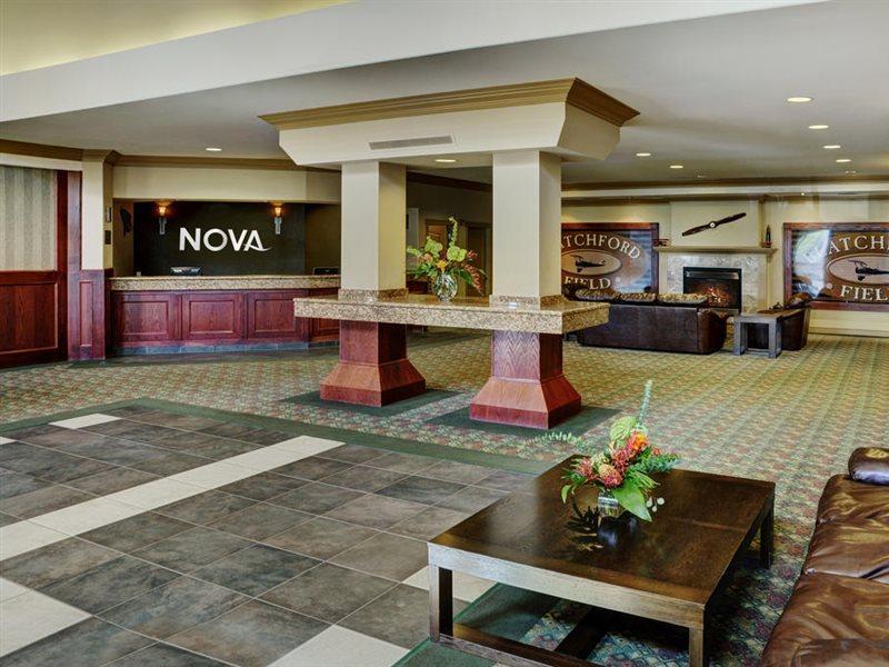 Chateau Nova Kingsway Edmonton Exterior foto